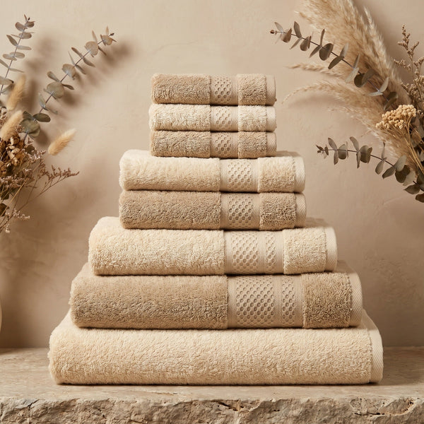Linoa Family · Naeem · Cream & Sand