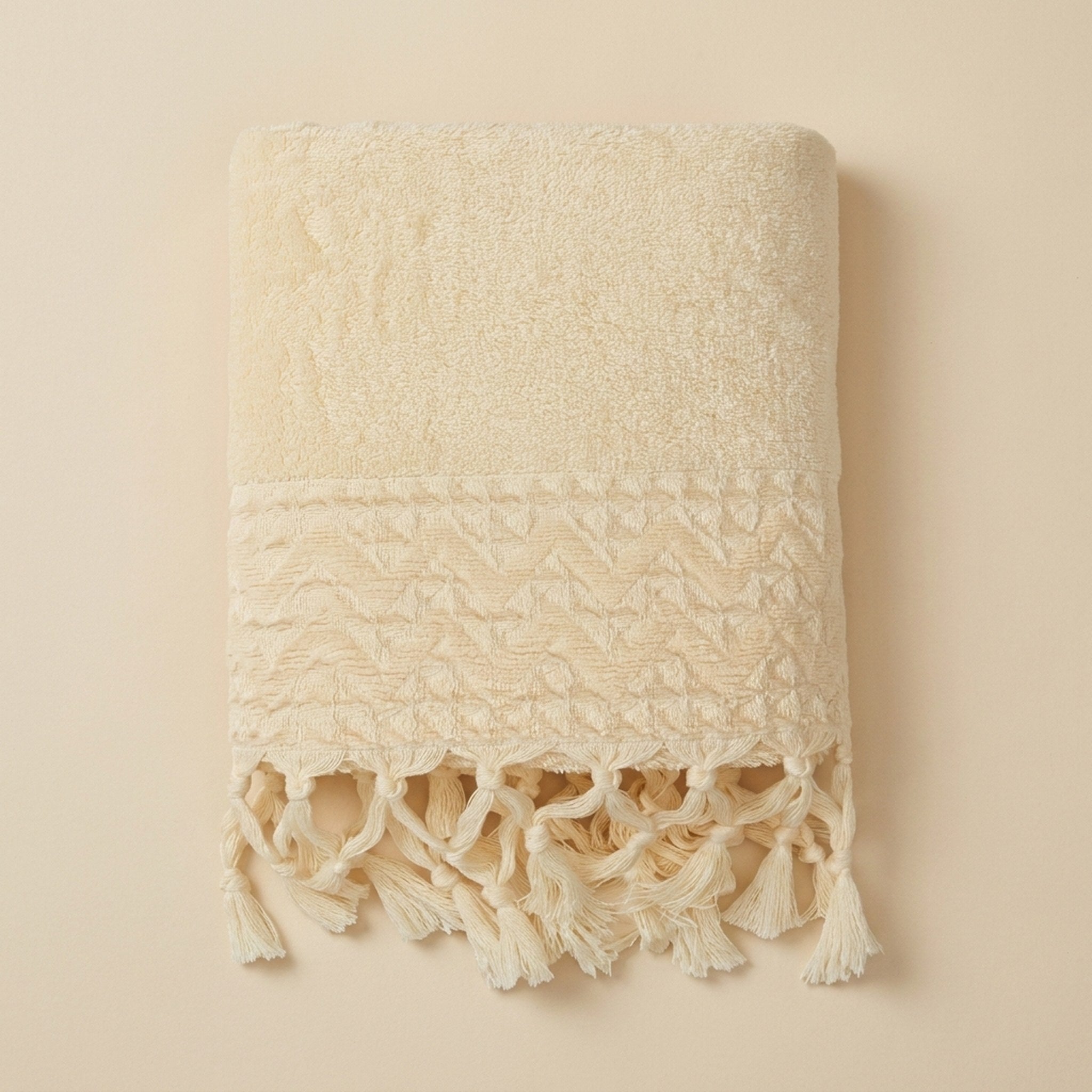Linoa Everyday Makhmal — Cream, draped