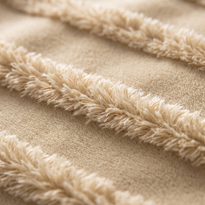 Linoa 650 Naem+ Spa in sand tan 100% cotton towel, macro close-up of the raised tufted stripe weave