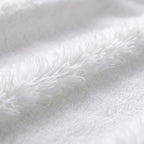 Linoa 650 Naem+ Spa in white 100% cotton towel, macro close-up of the raised tufted stripe weave