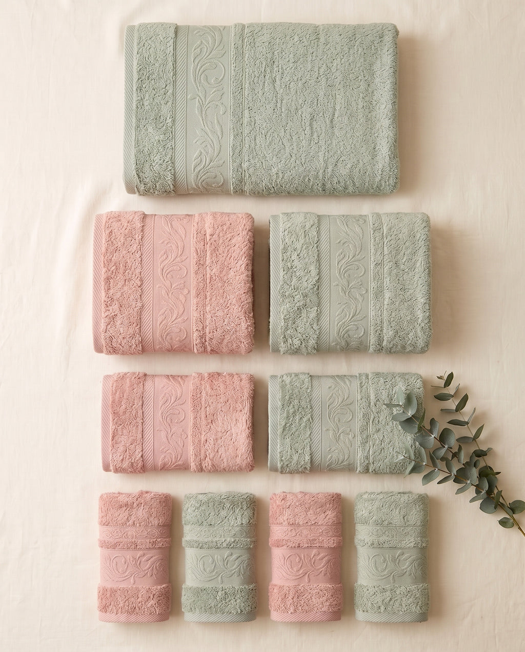 Linoa Family · Reesha in Sage & Blush Pink — flat-lay