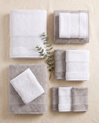 Linoa Family · Reesha in White & Grey — flat-lay