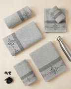 Linoa Gym Raha towel set — Grey — flat-lay