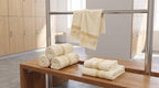 Linoa Gym Raha towel set — Off-white — locker scene