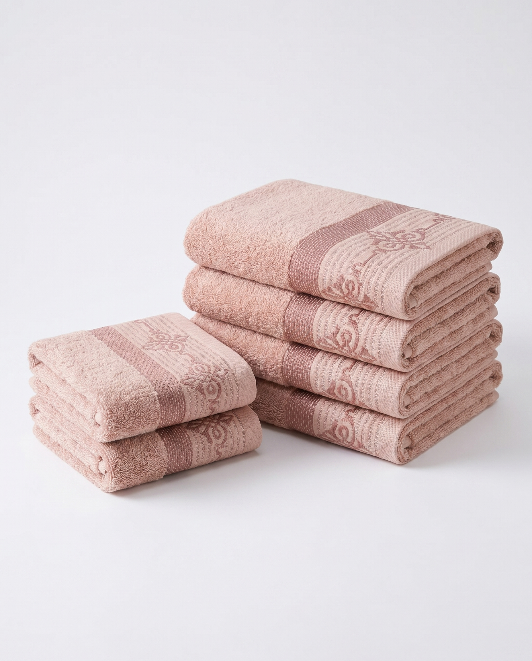 Linoa Gym Raha towel set, Blush Pink colourway, hero shot